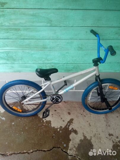 Продам велосипед бу BMX