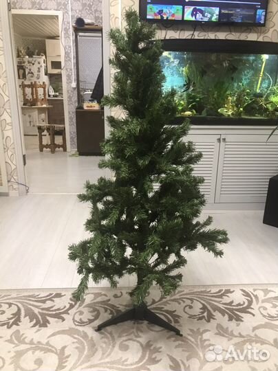 Елка искусственная