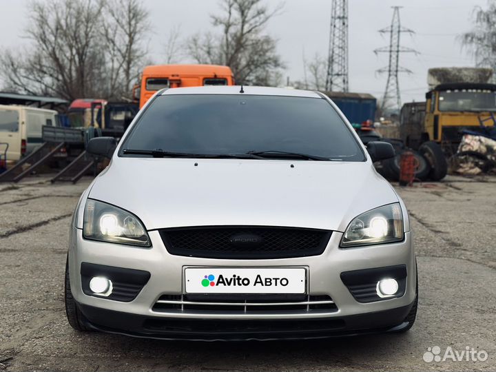 Ford Focus 1.4 МТ, 2006, 164 000 км