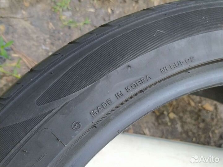 Nexen N Fera RU1 235/45 R19