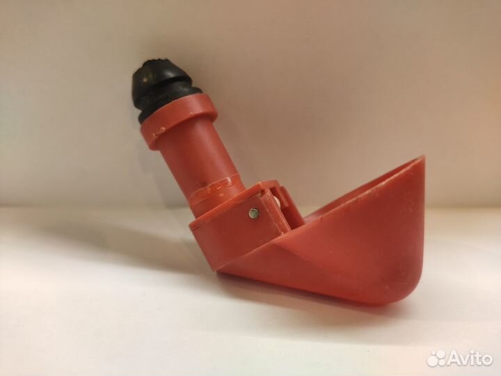 Поилки для кур и перепелов