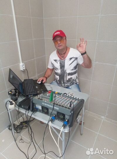 Ведущий,певец.диджей.музыкант, аренда,прокат звука