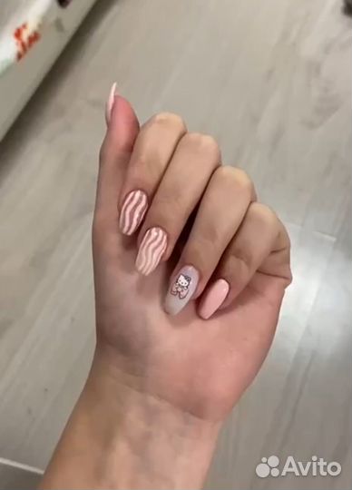 Маникюр на дому