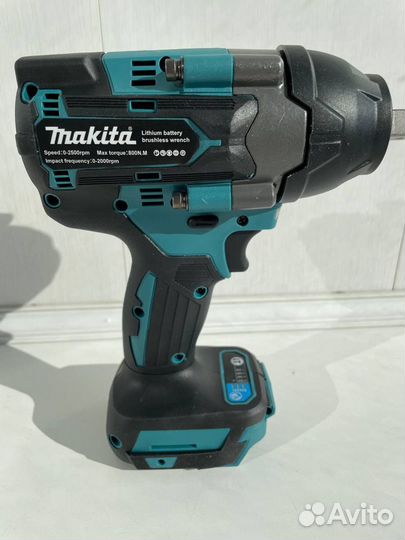 Гайковерт аккумуляторный makita 700 N.m