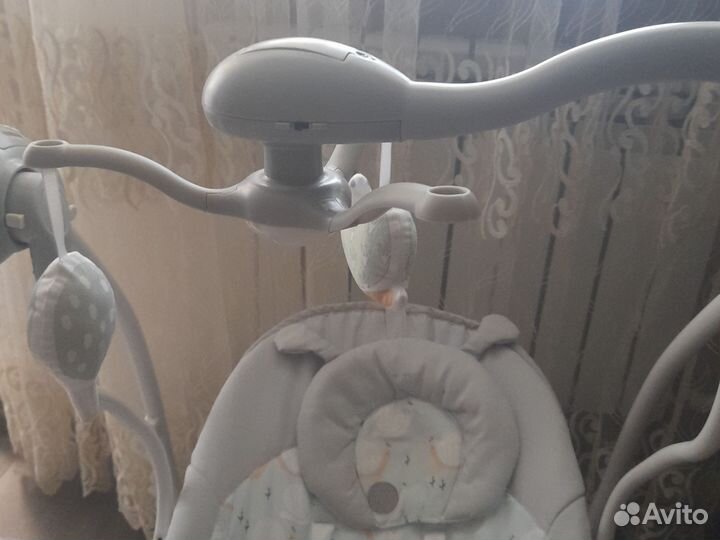 Качели-шезлонг электрические