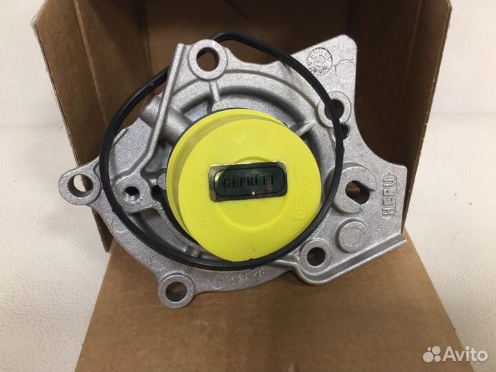 Водяная помпа hepu P659