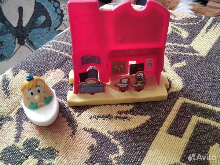 Игрушка макдоналдс губка Боб