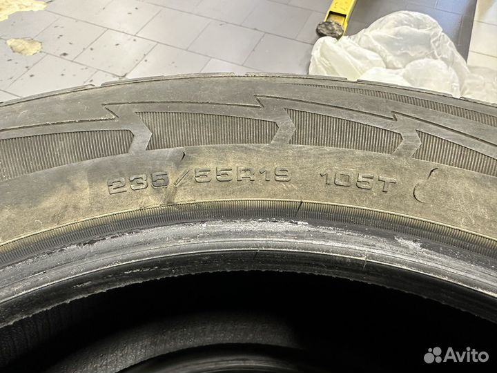 Goodyear UltraGrip Ice SUV Gen-1 235/55 R19 105T