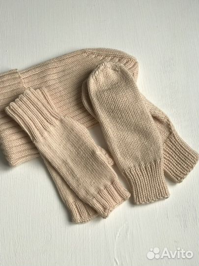 Шапка и митенки