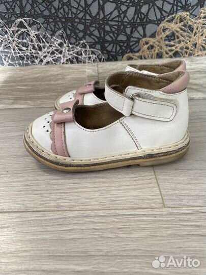 Туфли для девочки