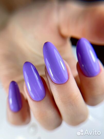 Маникюр и педикюр