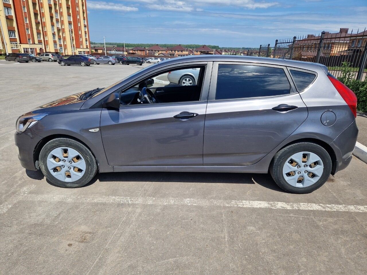 Hyundai Solaris: фото владельца