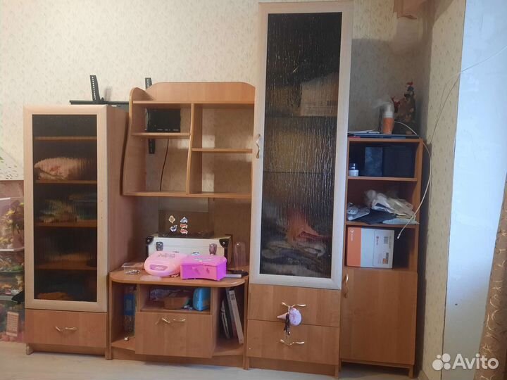 Стенка в гостиную бу