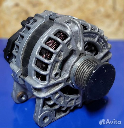Генератор Renault Valeo Bosch