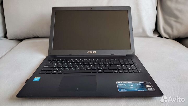 Ноутбук asus x553m