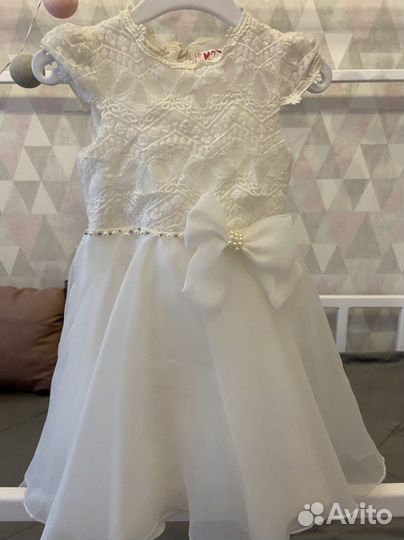 Платье на девочку 2-4