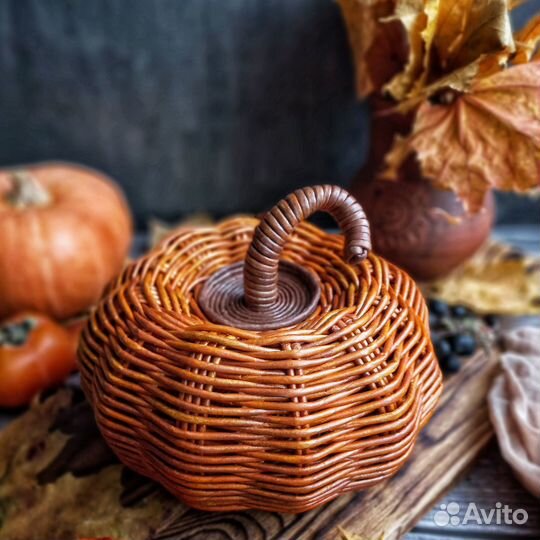 Шкатулка плетеная - тыква