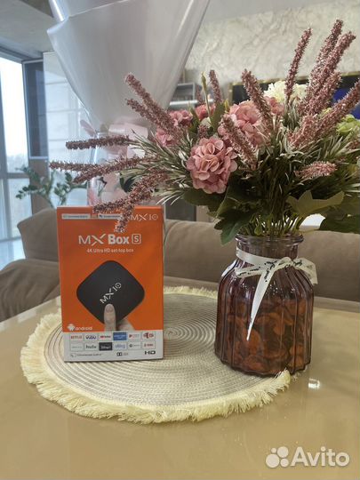 Смарт приставка тв бокс MX10 4К ultra HD tv box