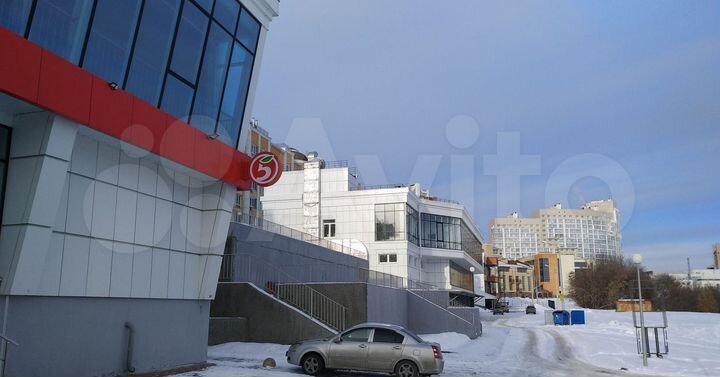 Свободного назначения, 702.6 м²