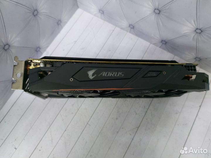 Игровая видеокарта Gigabyte aorus RX 570 4gb