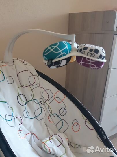 Электронные качели 4 moms MamaRoo 4 и вкладыш 0+