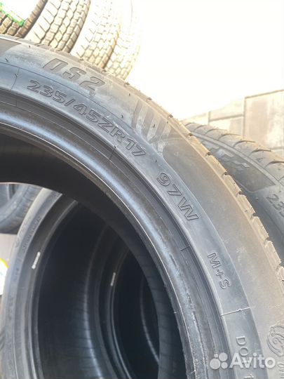 Delinte DS2 235/45 R17