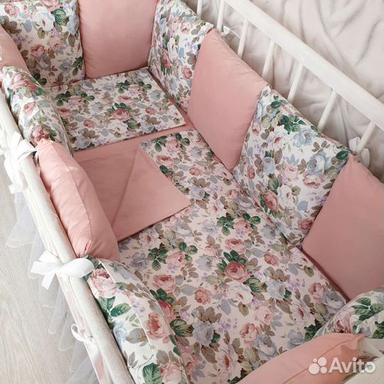 Бортики в кроватку