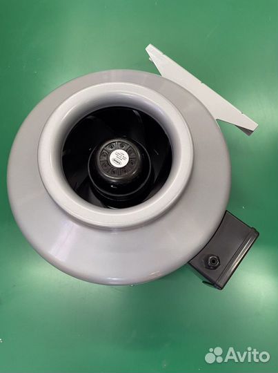 Вентилятор вытяжной 200