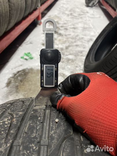 Dunlop SP Sport Maxx 215/45 R16