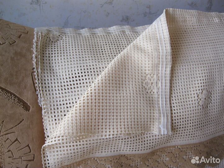 Кухонные шторы и карниз