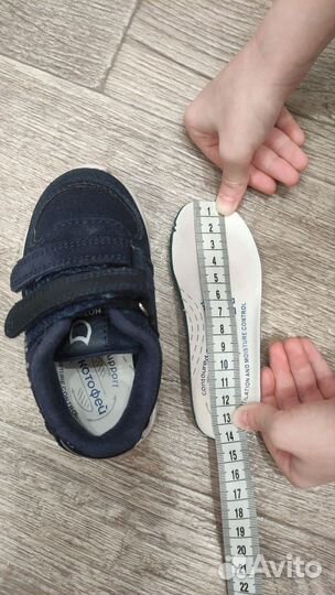 Кроссовки сандали туфли