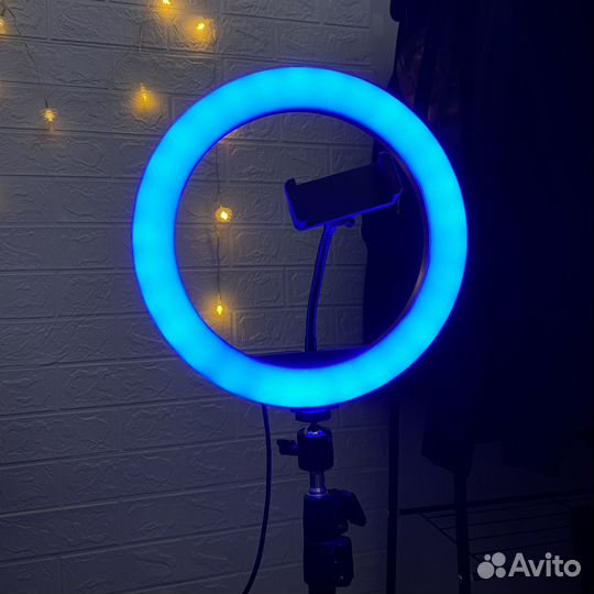 Кольцевая лампа со штативом