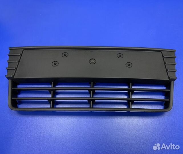 Решетка бампера Форд Фокус 3