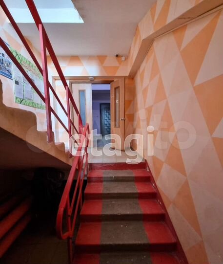 2-к. квартира, 68,2 м², 1/5 эт.