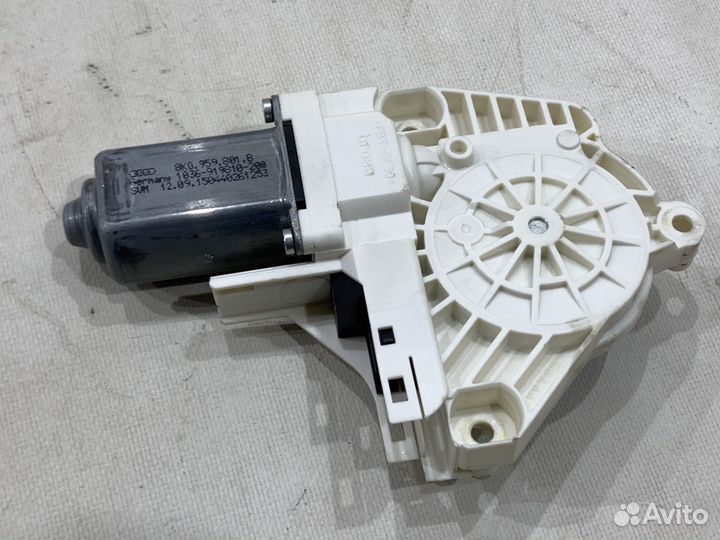 Моторчик стеклоподъемника Audi A7 4G