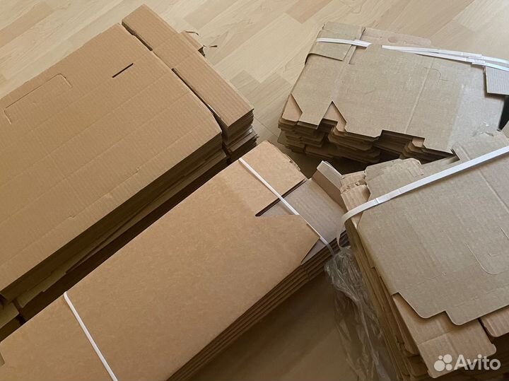 Картонные коробки