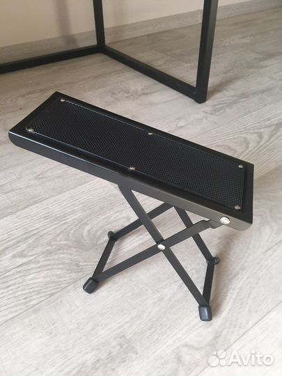 Rockdale подставка под ногу гитариста