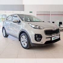 Kia Sportage 2.0 AT, 2017, 118 210 км, с пробегом, цена 2 156 000 руб.