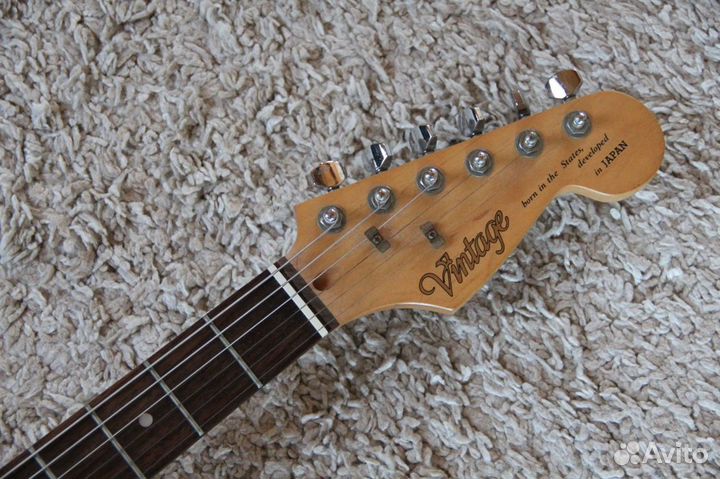 Эл.гитара Vintage (Strat)