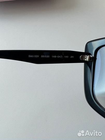 Солнцезащитные очки miu miu