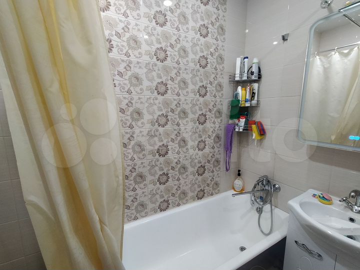 1-к. квартира, 45,1 м², 3/6 эт.