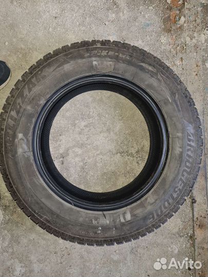 Bridgestone Blizzak Spike-02 195/65 R15