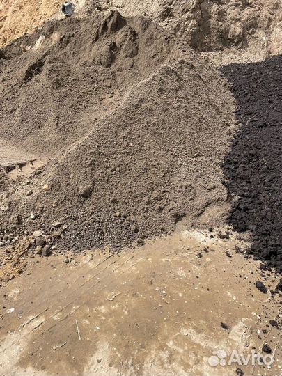 Плодородный грунт сеяный чернозем