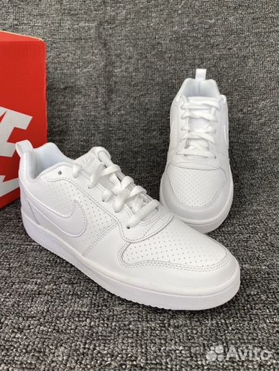 Мужские кеды Nike Court Borough Low Triple White