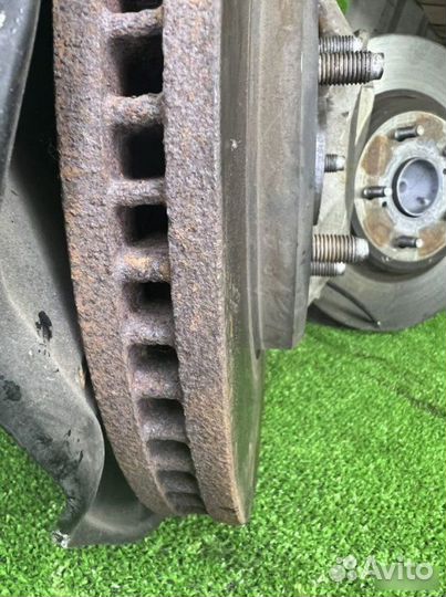 Тормоза Toyota Celsior UCF31 3UZ-FE 2004