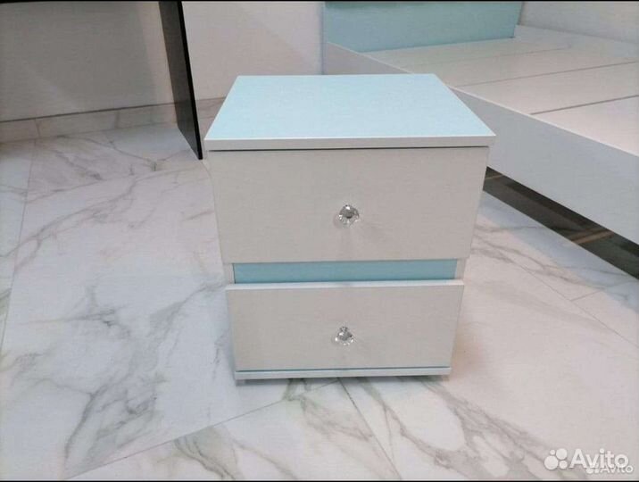 Тумба прикроватная тифани