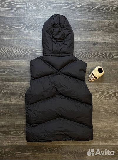 Жилетка stussy