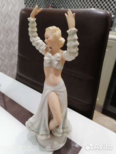 Статуэтка танцовщица германия