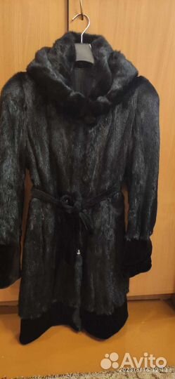 Шуба норковая с капюшоном 44 размер