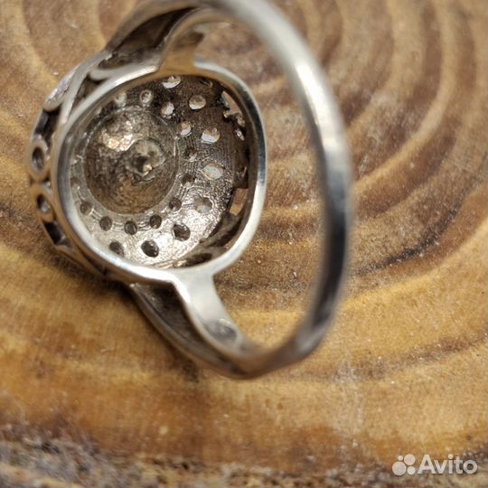 Серебряное кольцо женское